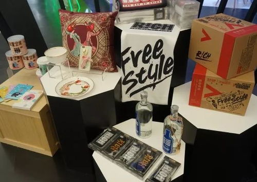 魔都驚現(xiàn) 次元墻 破裂現(xiàn)場(chǎng),ip生意已經(jīng)爆發(fā)